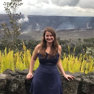 Meet your Posher, Laura